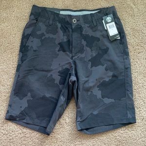 NWT Under Armour men’s shorts